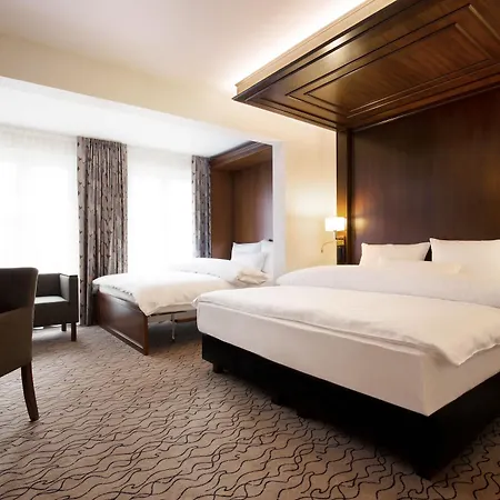 Advastay By King's Hotel