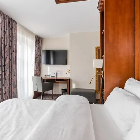 Hotel Advastay By King's 4*