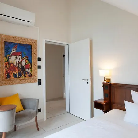 Advastay By King's 4* München