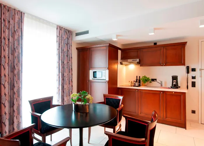 מלון Advastay By King's מינכן