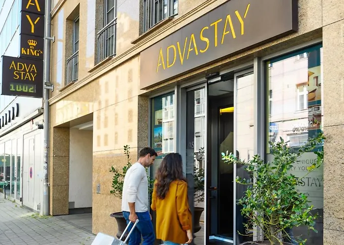 Advastay By King's